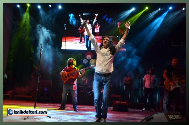 Festival Coşkusu Murat Kekilli ve Uygur Show İle Devam Ediyor