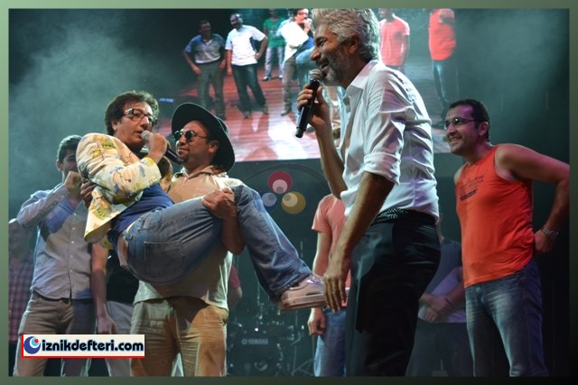 Festival Coşkusu Murat Kekilli ve Uygur Show İle Devam Ediyor