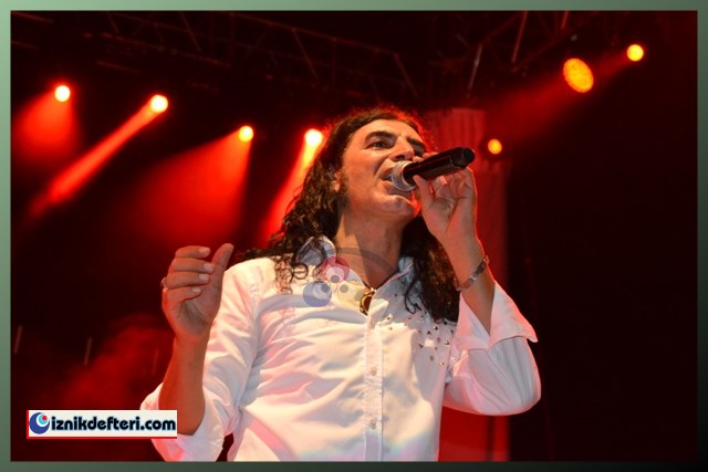 Festival Coşkusu Murat Kekilli ve Uygur Show İle Devam Ediyor