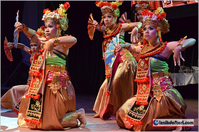 Festival, Kral ve Kraliçesini Seçti