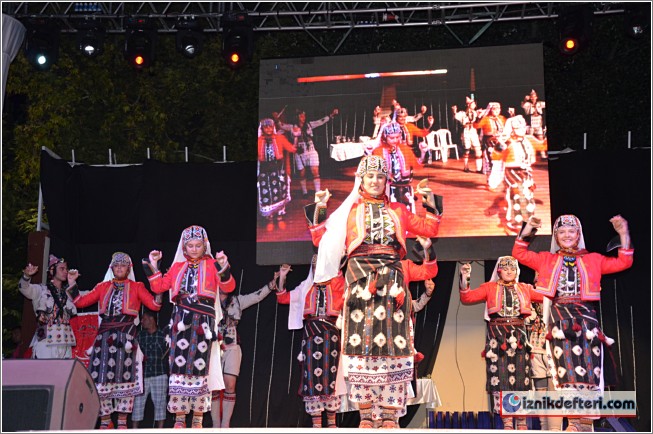 Festival, Kral ve Kraliçesini Seçti