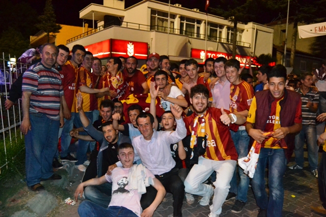 Galatasaraylıların Şampiyonluk Sevinci