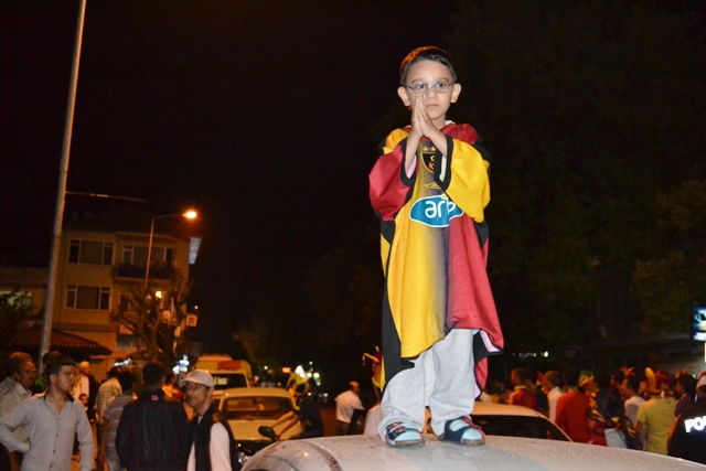 Galatasaraylıların Şampiyonluk Sevinci