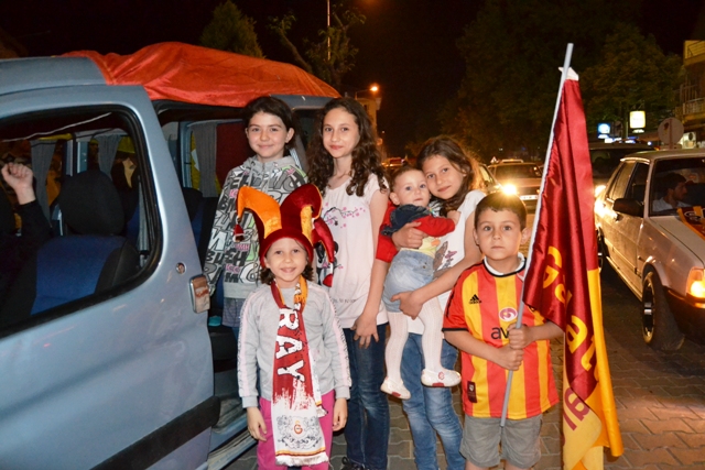 Galatasaraylıların Şampiyonluk Sevinci