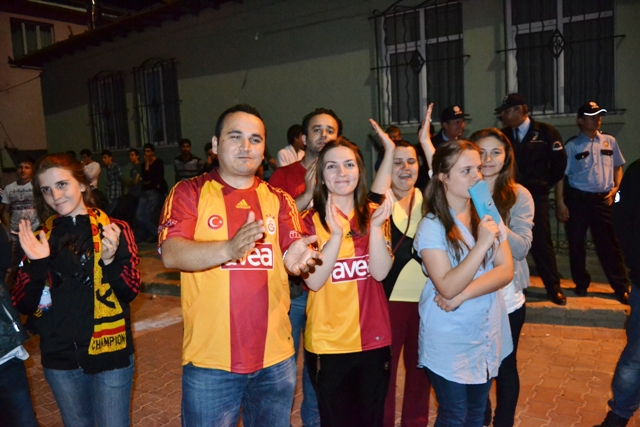 Galatasaraylıların Şampiyonluk Sevinci