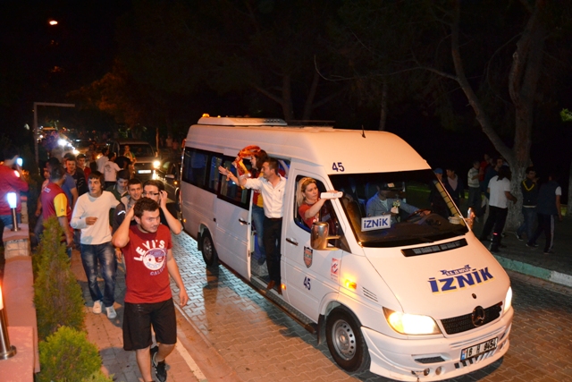 Galatasaraylıların Şampiyonluk Sevinci