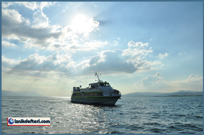Gemi Geldi Ama Yanaşamadı