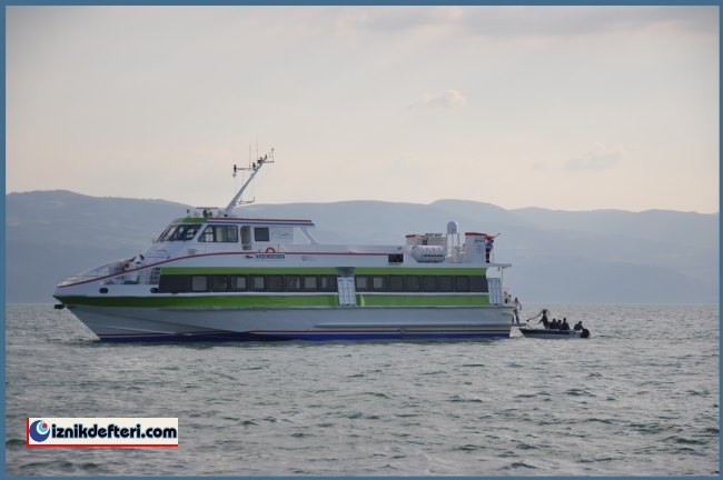 Gemi Geldi Ama Yanaşamadı