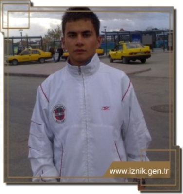 Genç Aykut Yalova sporda