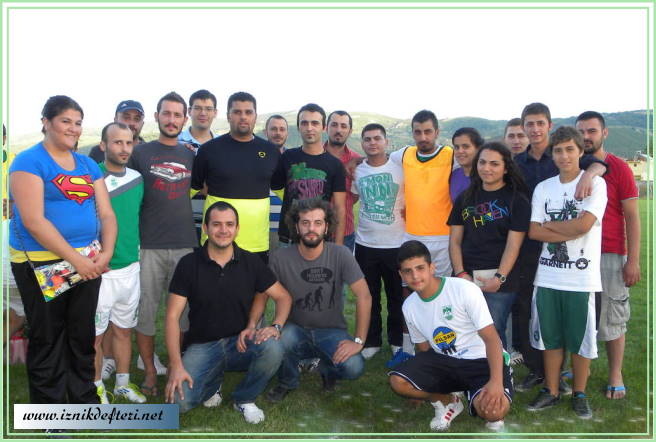 Genç İznik’ten İznik Spora Destek