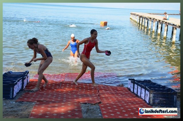 Genç ve Yıldızlar Biatlon&#39da Ter Döktü