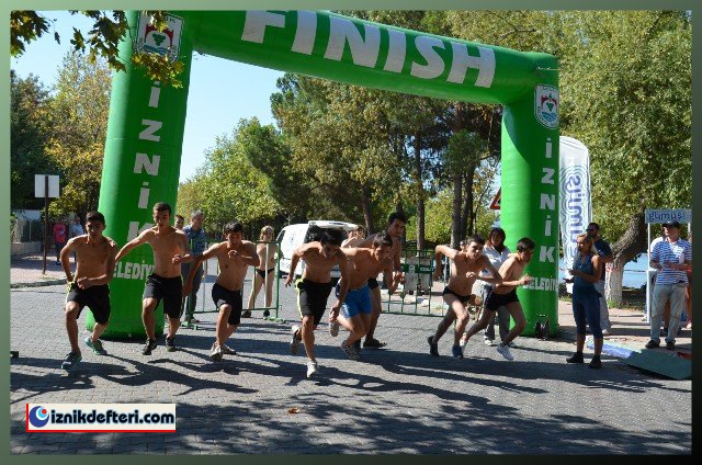 Genç ve Yıldızlar Biatlon&#39da Ter Döktü