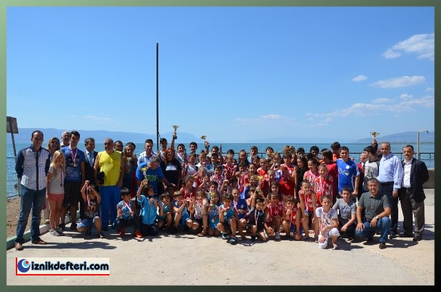 Genç ve Yıldızlar Biatlon&#39da Ter Döktü