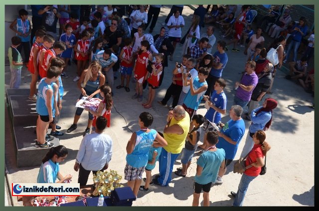 Genç ve Yıldızlar Biatlon&#39da Ter Döktü