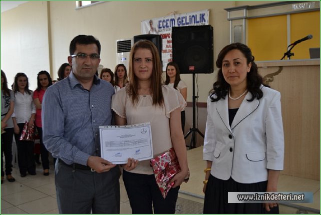 Halk Eğitim Kurs Sergileri Dikkat Çekiyor