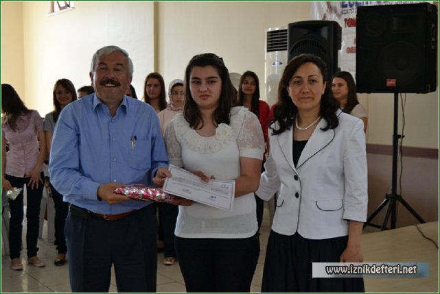 Halk Eğitim Kurs Sergileri Dikkat Çekiyor