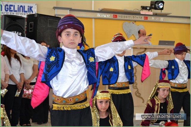 Halk Eğitim Kurs Sergileri Dikkat Çekiyor