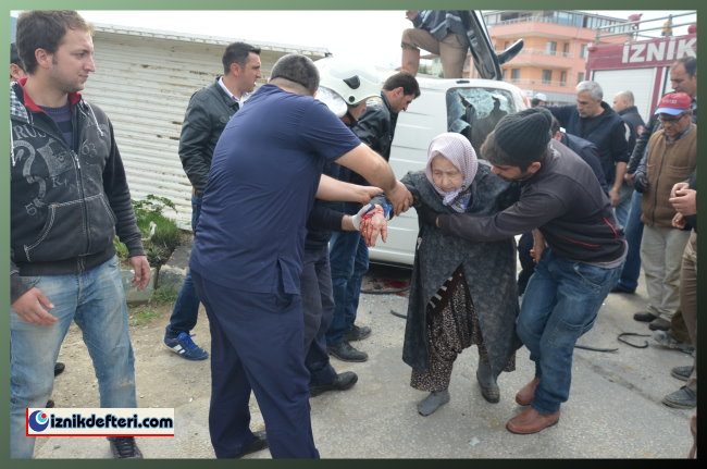 Hastane Kavşağında Ölüme Kıl Payı