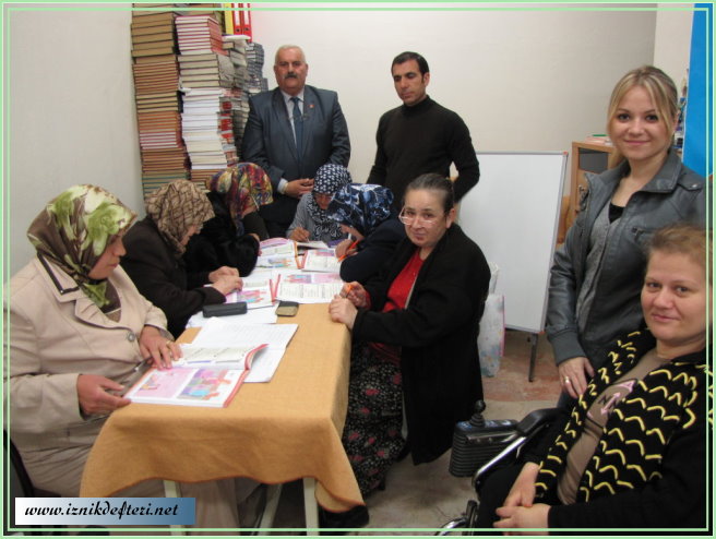 Hedef, Topluma Yararlı Bireyler Yetiştirmek