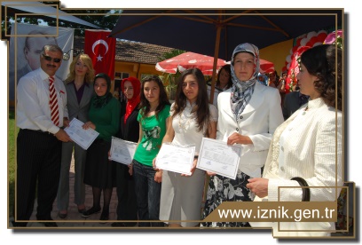 HEM in Yılsonu Sergisinin Açılışını Vali Harput Yaptı
