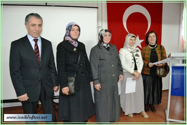 “Her Aile Bir Okul” Eğitim Sertifikaları Dağıtıldı