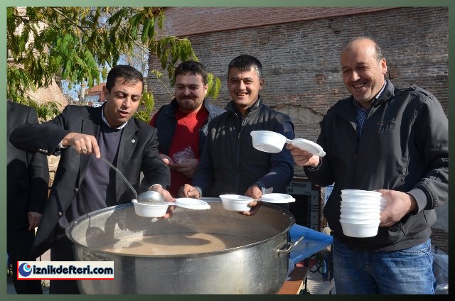 İlk Aşure Bal-Göç’ten Geldi