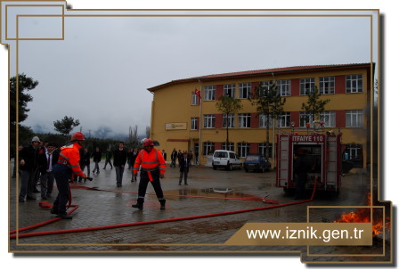 İtfaiye İle İmam Hatip Lisesi Ortak Tatbikat