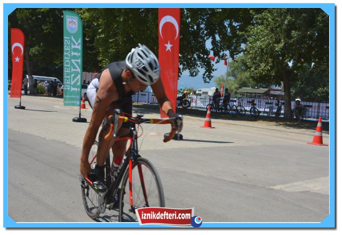İznik 3. Türkiye Triatlon Yarışları Nefes Kesti