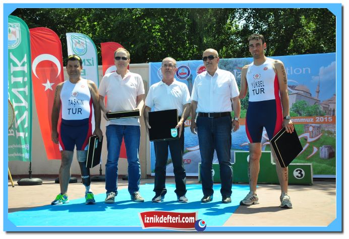 İznik 3. Türkiye Triatlon Yarışları Nefes Kesti