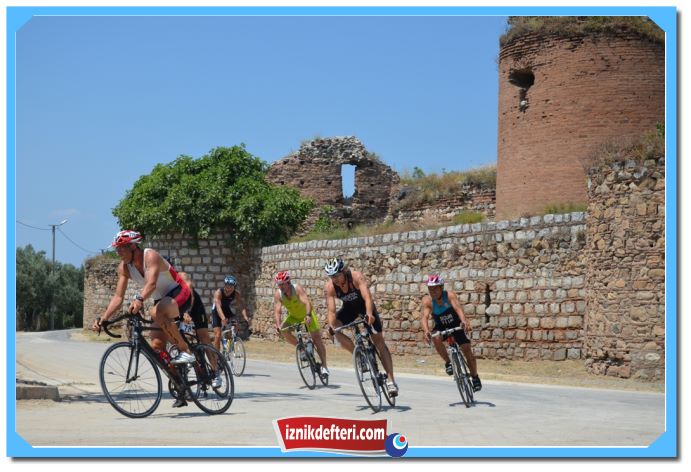 İznik 3. Türkiye Triatlon Yarışları Nefes Kesti