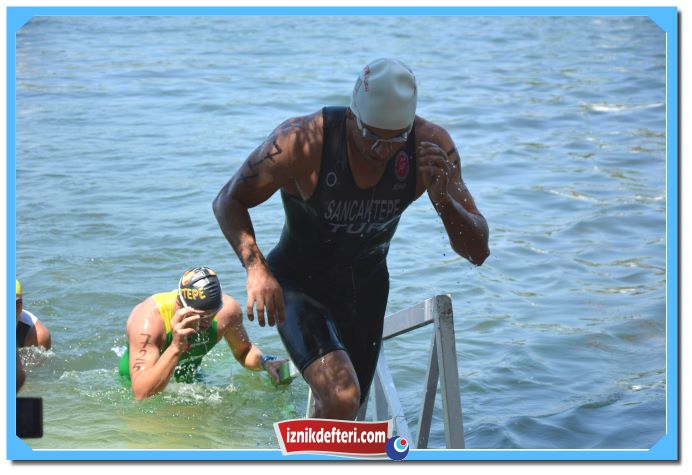 İznik 3. Türkiye Triatlon Yarışları Nefes Kesti