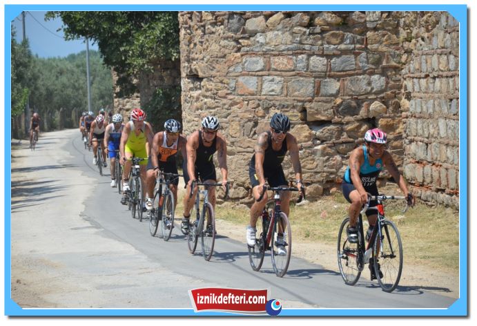 İznik 3. Türkiye Triatlon Yarışları Nefes Kesti