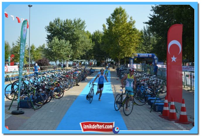 İznik 3. Türkiye Triatlon Yarışları Nefes Kesti