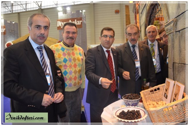 İznik 6–9 Aralık 2012 tarihleri arasında İzmir de düzenlenen Dünya Turizm Fuarın'daki standı ile göz kamaştırıyor.