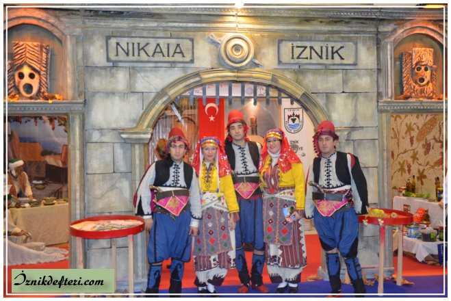 İznik 6–9 Aralık 2012 tarihleri arasında İzmir de düzenlenen Dünya Turizm Fuarın'daki standı ile göz kamaştırıyor.