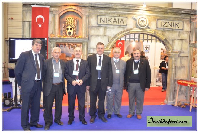 İznik 6–9 Aralık 2012 tarihleri arasında İzmir de düzenlenen Dünya Turizm Fuarın'daki standı ile göz kamaştırıyor.