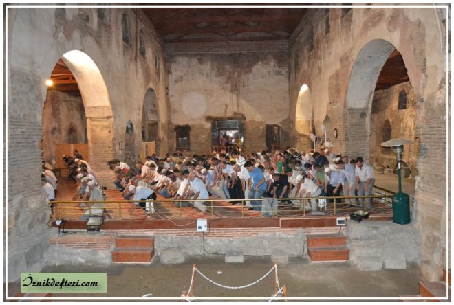 İznik Ayasofya'da 91 Yıl Sonra Teravih Heyecanı
