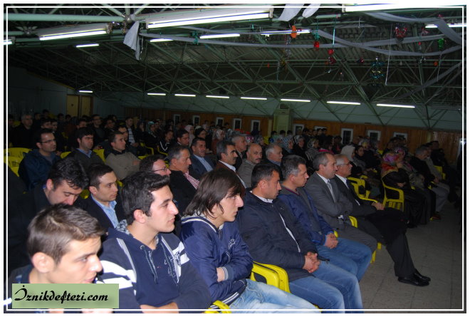 İznik Azimder’den Vehbi Vakkasoğlu Konferansı