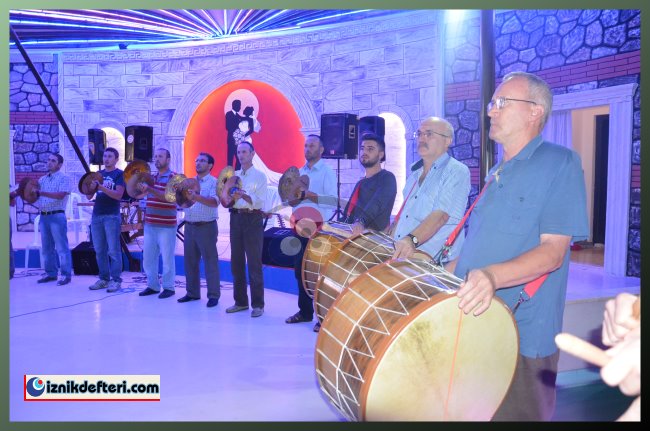 İznik Belediye Başkanından Mehteran’a İftar Yemeği