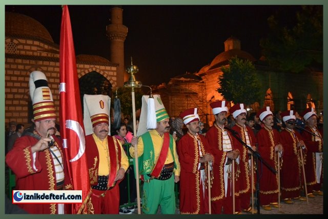 İznik, Cumhuriyet Yürüyüşünde Bir Oldu