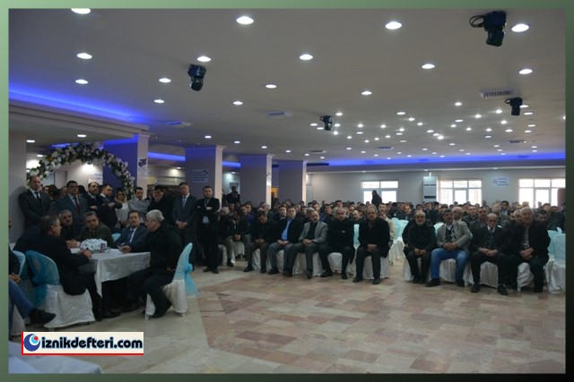 İznik Esnaf ve Sanatkarlar Odasında Kadir Akçaalan Ekibiyle Farka Koştu