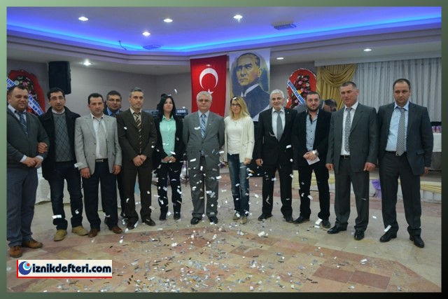 İznik Esnaf ve Sanatkarlar Odasında Kadir Akçaalan Ekibiyle Farka Koştu