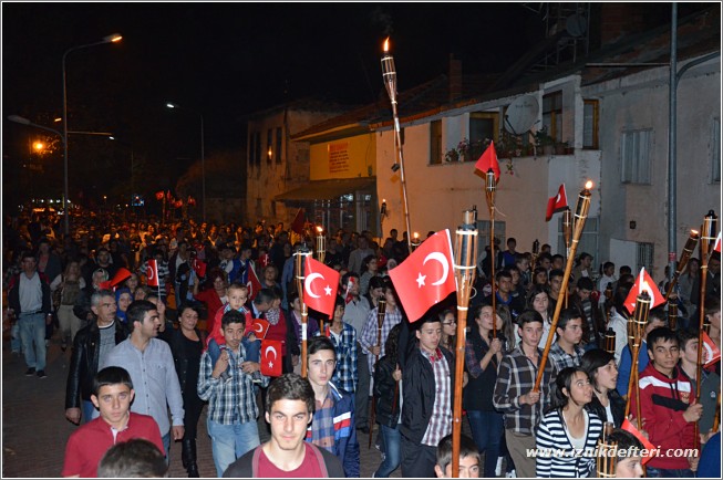 İznik, Fener Alayında Kendine Geldi