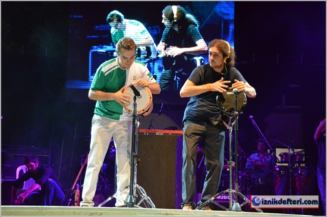 İznik Festivaline Mustafa Ceceli Damgasını Vurdu