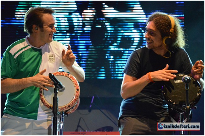 İznik Festivaline Mustafa Ceceli Damgasını Vurdu
