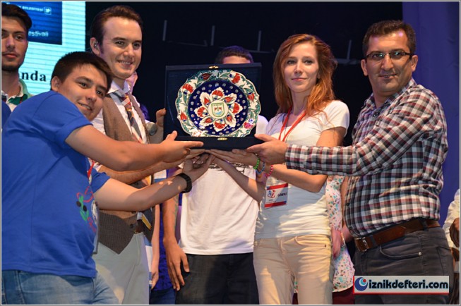 İznik Festivaline Mustafa Ceceli Damgasını Vurdu