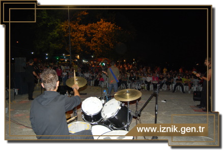 İznik Gençliğine Rock Gecesi
