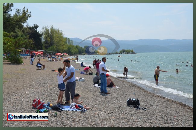 İznik Gölü Sahilinde Alınan Tedbirler Vatandaşları Rahatlattı