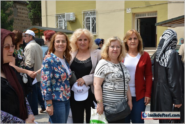İznik Liseliler 60.Yılında Bir Araya Geldi