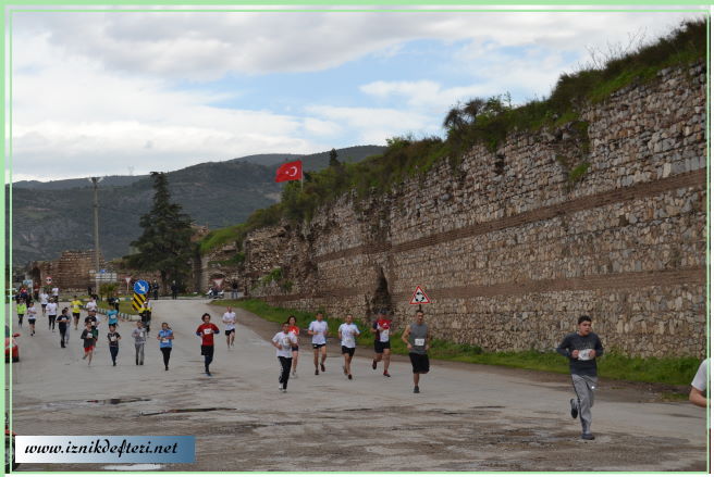 İznik ,Maratonda Bir İlki Başardı